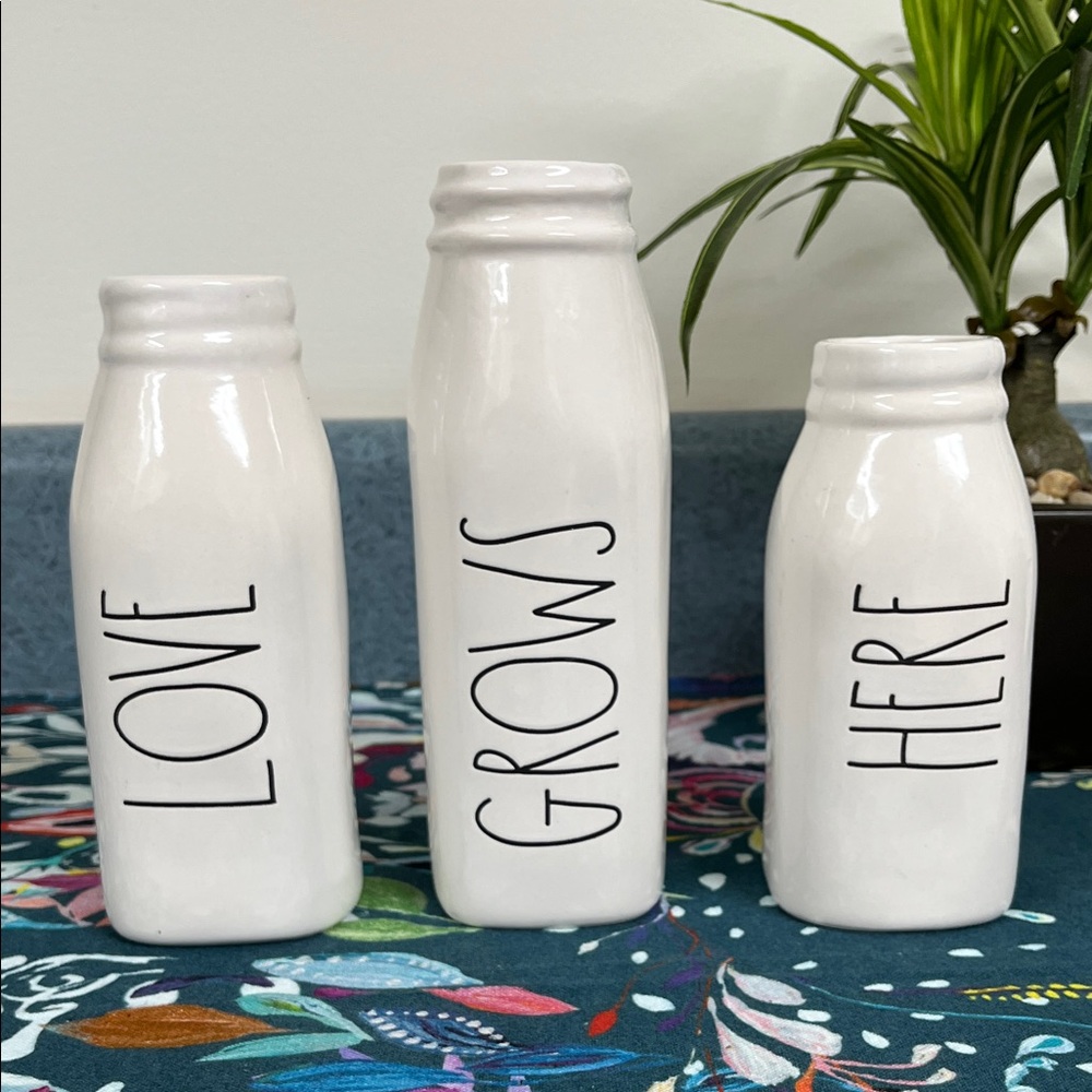 Rae Dunn- Set of Three Milk Bottle Vases “Love - Grows - Here” Like New